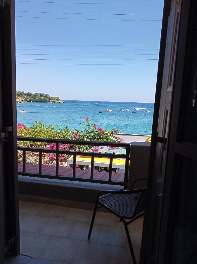 Buganvilla Sea View Apts Agia Pelagia  Bagian luar foto