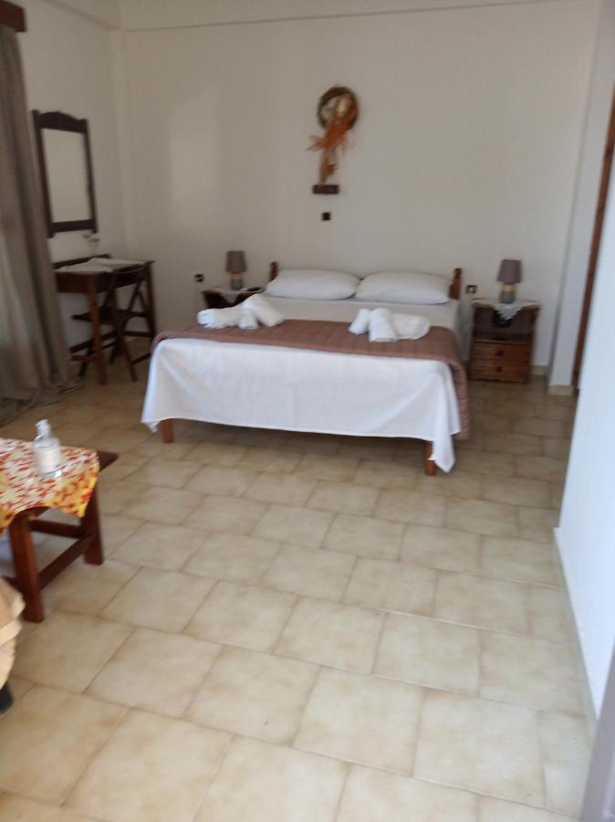 Buganvilla Sea View Apts Agia Pelagia  Bagian luar foto