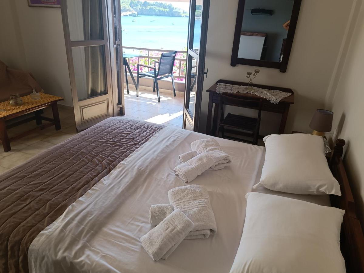 Buganvilla Sea View Apts Agia Pelagia  Bagian luar foto