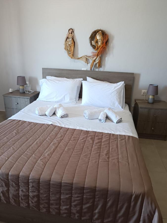 Buganvilla Sea View Apts Agia Pelagia  Bagian luar foto